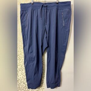 Athleta Periwinkle Blue North Trekkie Joggers size 24 or 3X